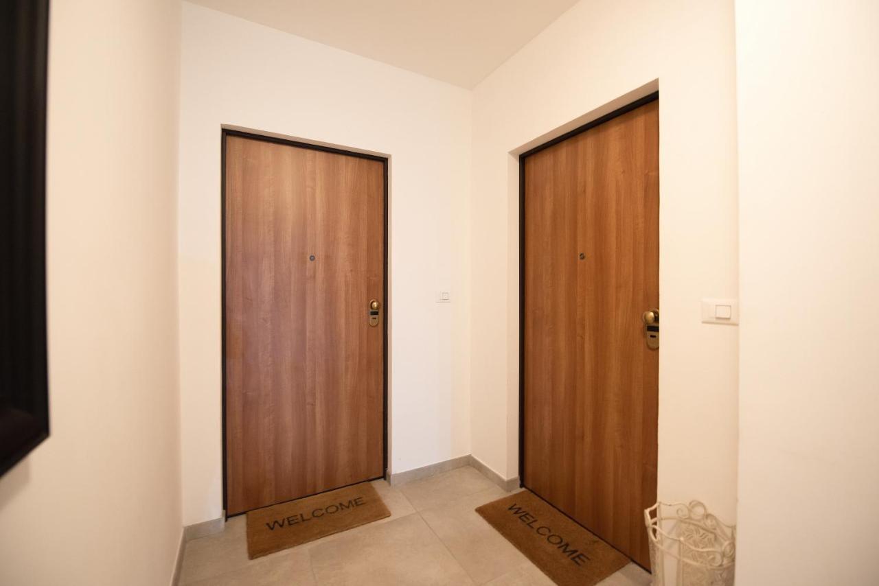 In The Center Apartment